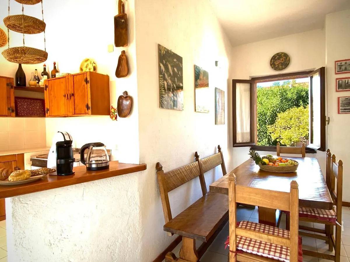 Apartment Villa Ginestra La Maddalena  Italy