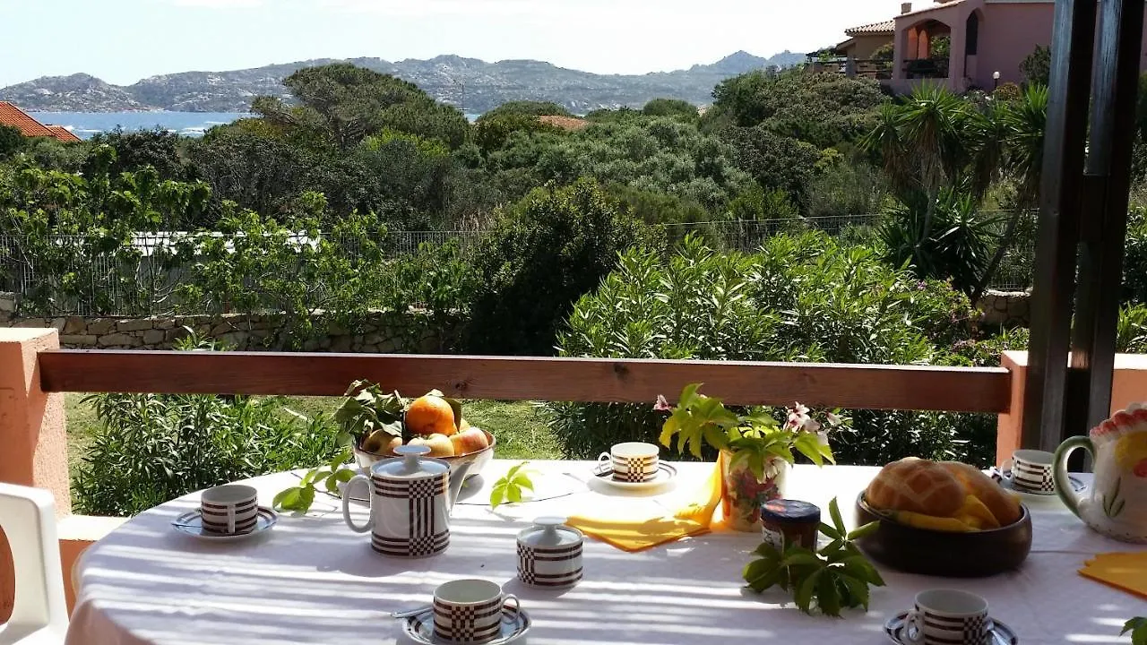 Villa Ginestra La Maddalena  La Maddalena (Sassari)